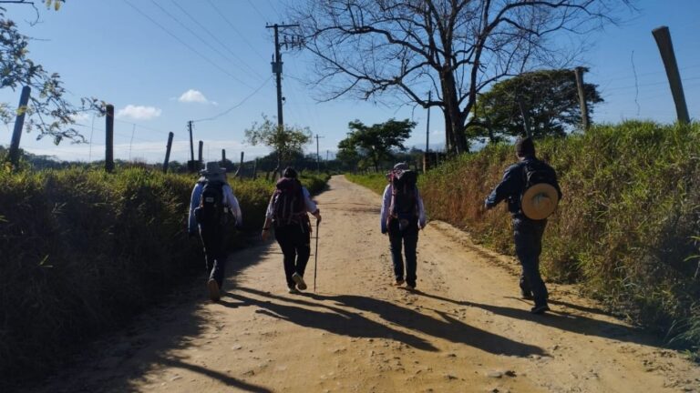 EM 5 DIAS NO CAMINHO DA FÉ DE 02 A 07 DE SETEMBRO 2026 – PARAISÓPOLIS A APARECIDA COM CARRO DE APOIO.